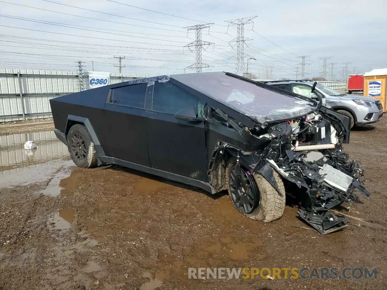 4 Photograph of a damaged car 7G2CEHEE6RA036074 TESLA CYBERTRUCK 2024