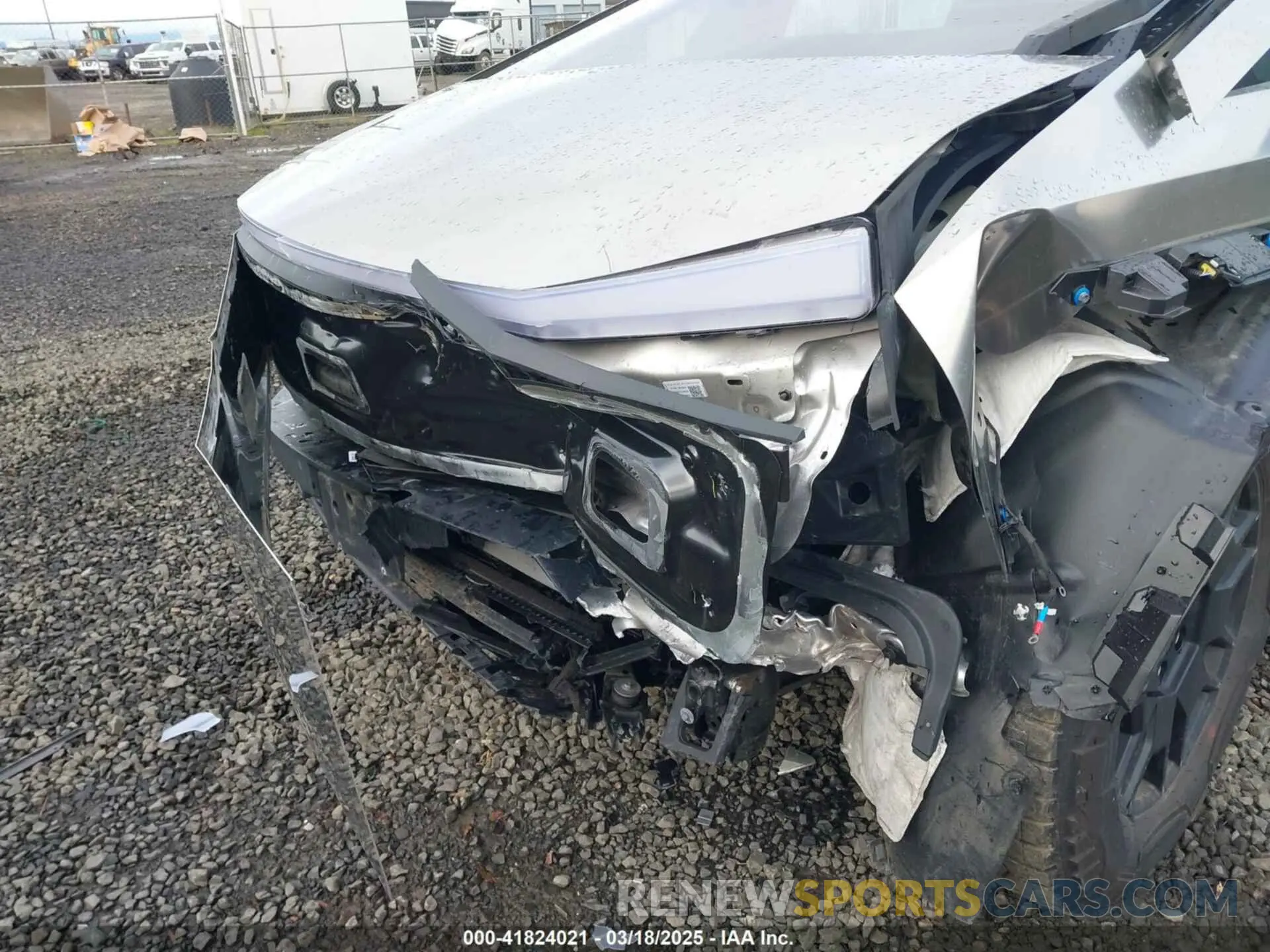 6 Photograph of a damaged car 7G2CEHEE7RA012835 TESLA CYBERTRUCK 2024