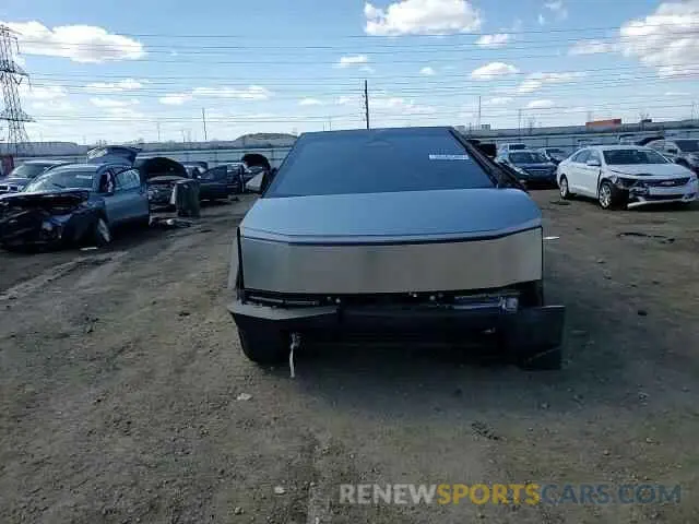 11 Photograph of a damaged car 7G2CEHEE7RA020272 TESLA CYBERTRUCK 2024
