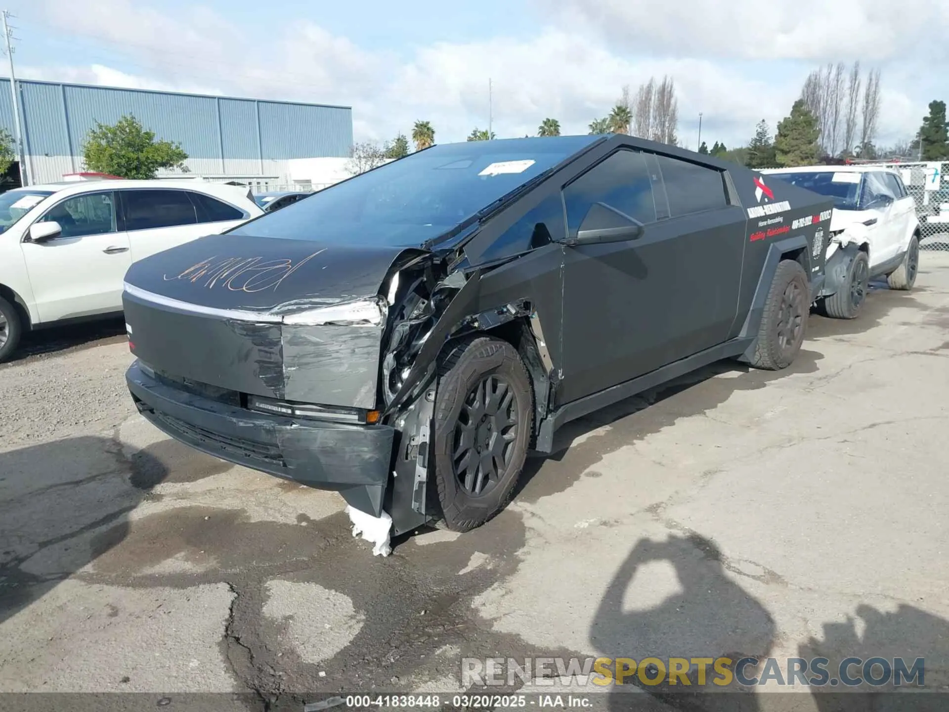 6 Photograph of a damaged car 7G2CEHEE9RA027756 TESLA CYBERTRUCK 2024