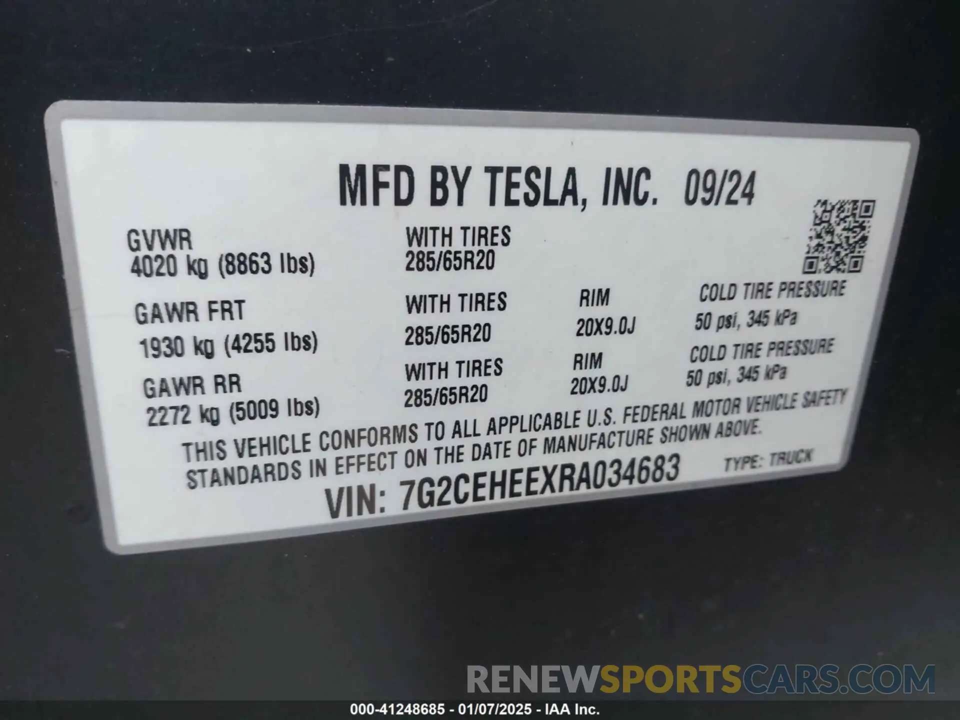 9 Photograph of a damaged car 7G2CEHEEXRA034683 TESLA CYBERTRUCK 2024