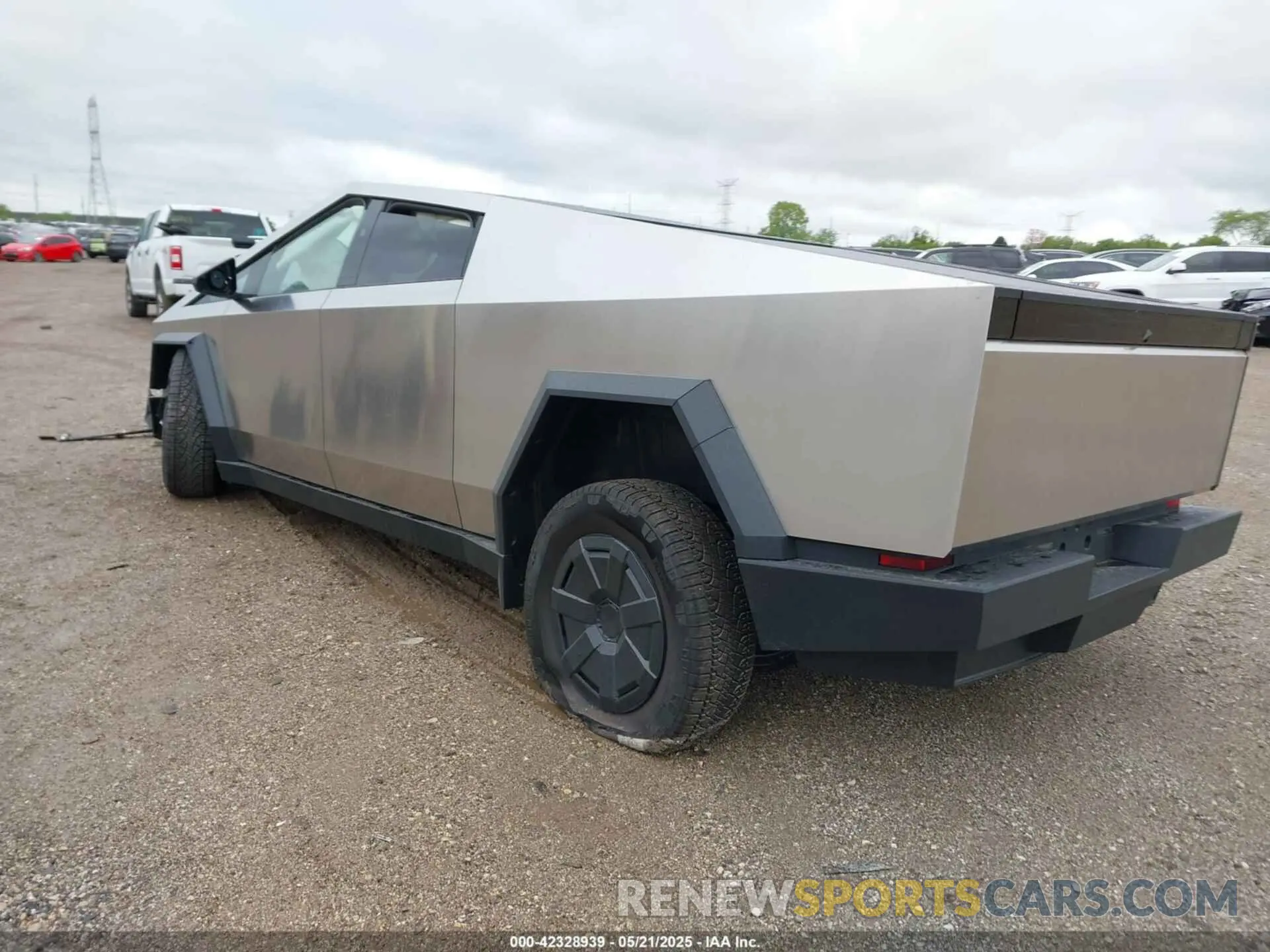 3 Photograph of a damaged car 7G2CEHED4SA069152 TESLA CYBERTRUCK 2025