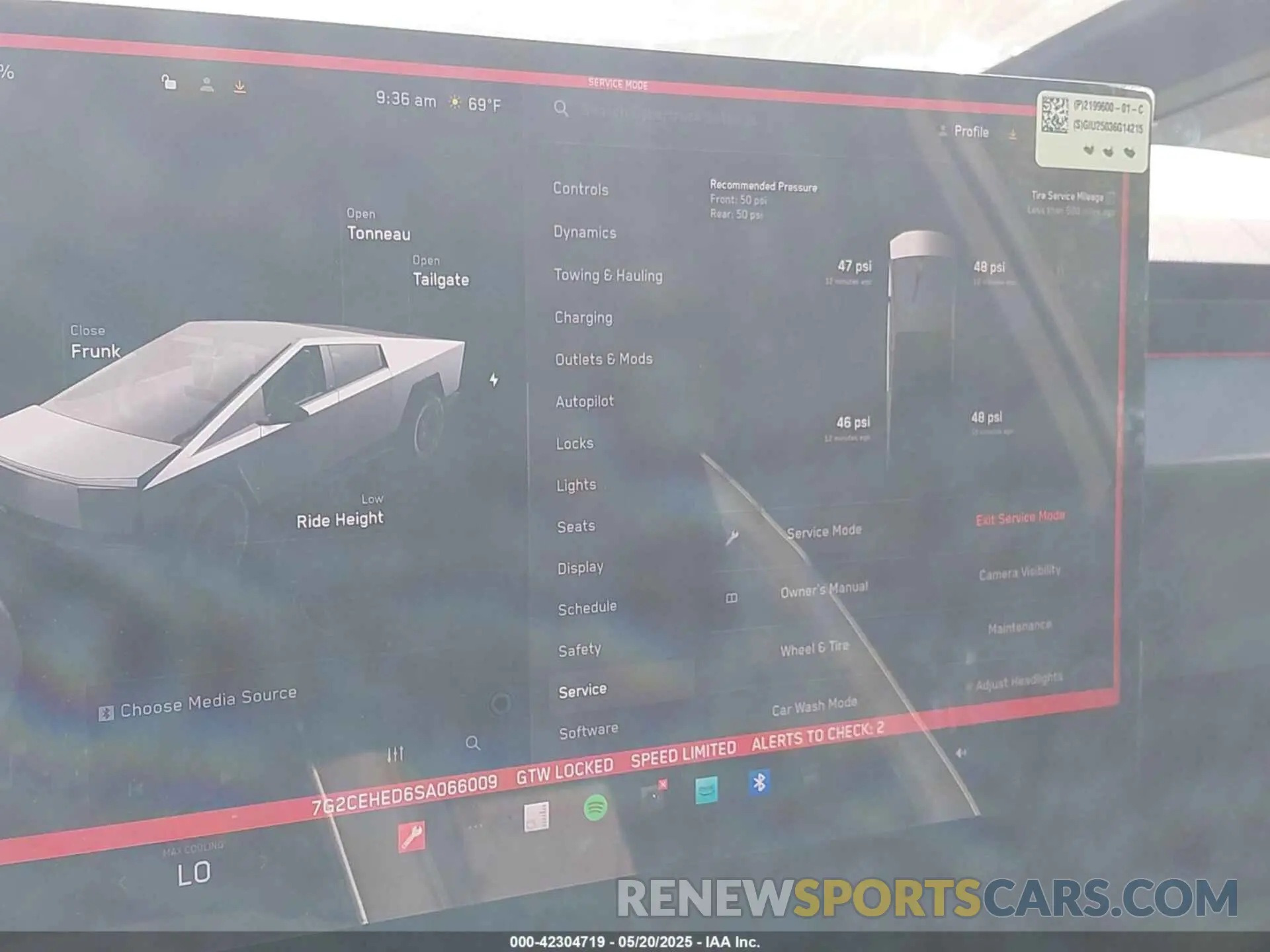 15 Photograph of a damaged car 7G2CEHED6SA066009 TESLA CYBERTRUCK 2025