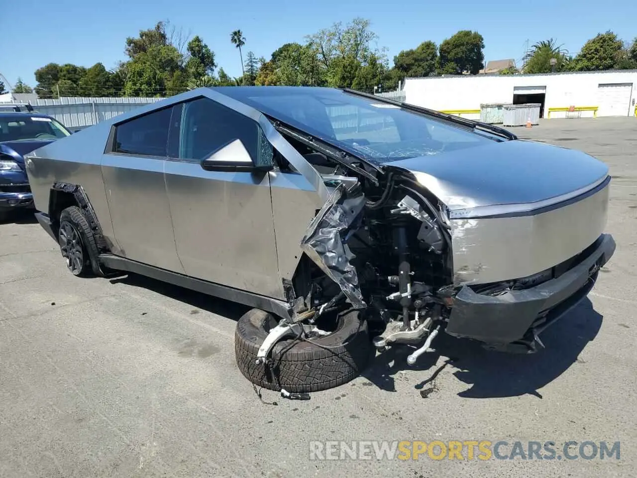 4 Photograph of a damaged car 7G2CEHED7SA068125 TESLA CYBERTRUCK 2025