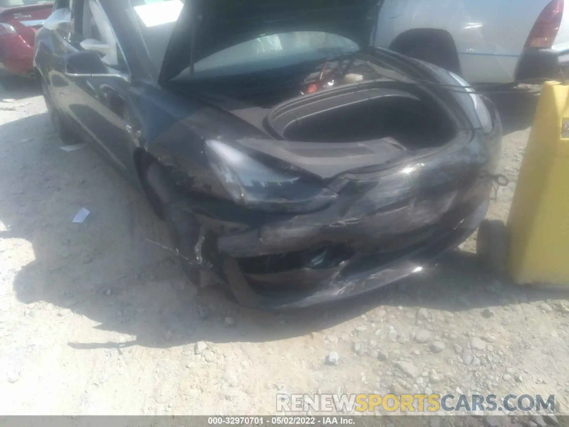 6 Photograph of a damaged car 5YJ3E1EA0KF298043 TESLA MODEL 3 2019