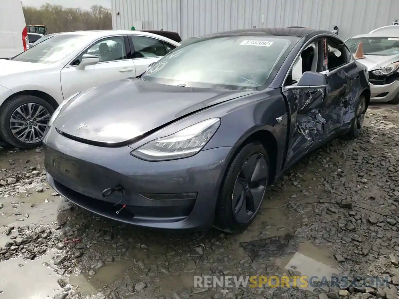 2 Photograph of a damaged car 5YJ3E1EA0KF298284 TESLA MODEL 3 2019