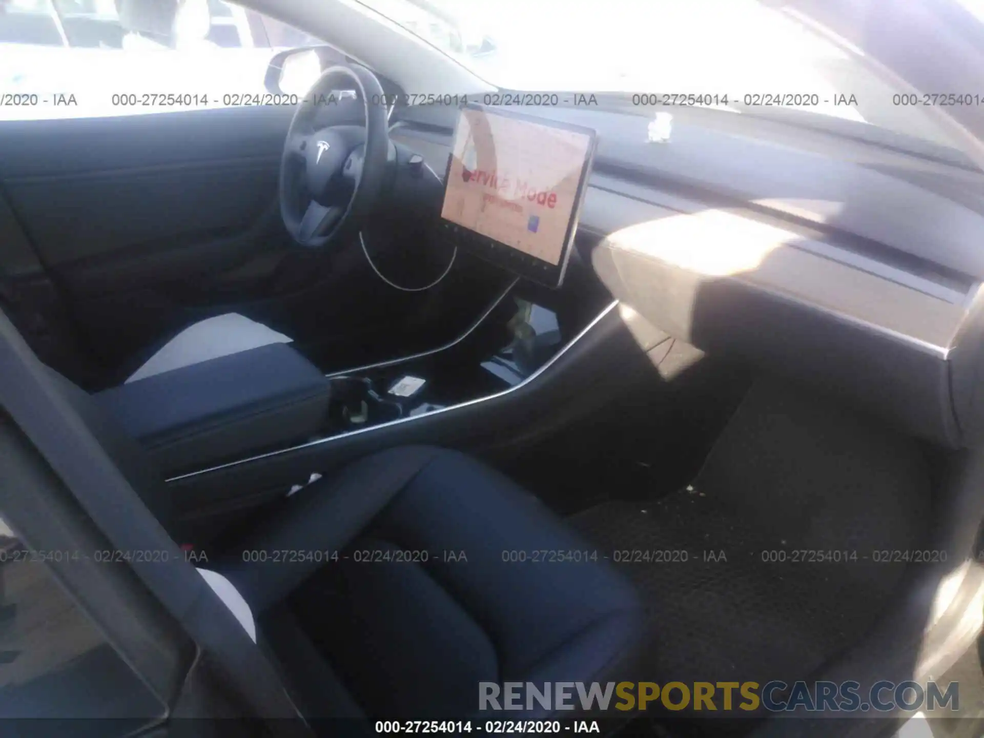 5 Photograph of a damaged car 5YJ3E1EA0KF305492 TESLA MODEL 3 2019