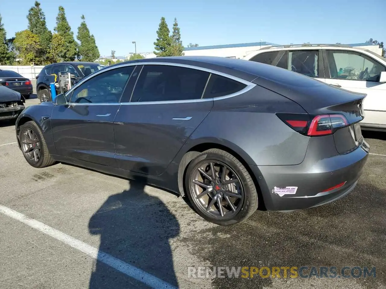 2 Photograph of a damaged car 5YJ3E1EA0KF307310 TESLA MODEL 3 2019