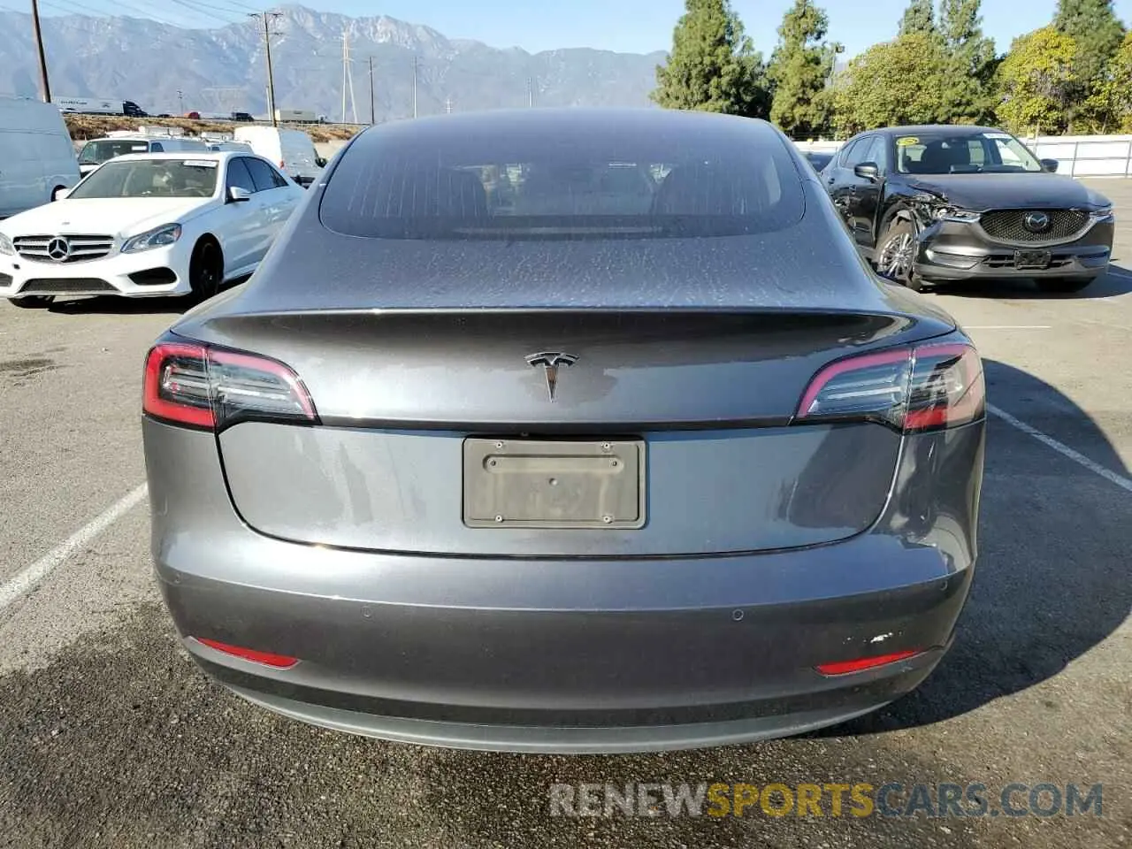 6 Photograph of a damaged car 5YJ3E1EA0KF307310 TESLA MODEL 3 2019