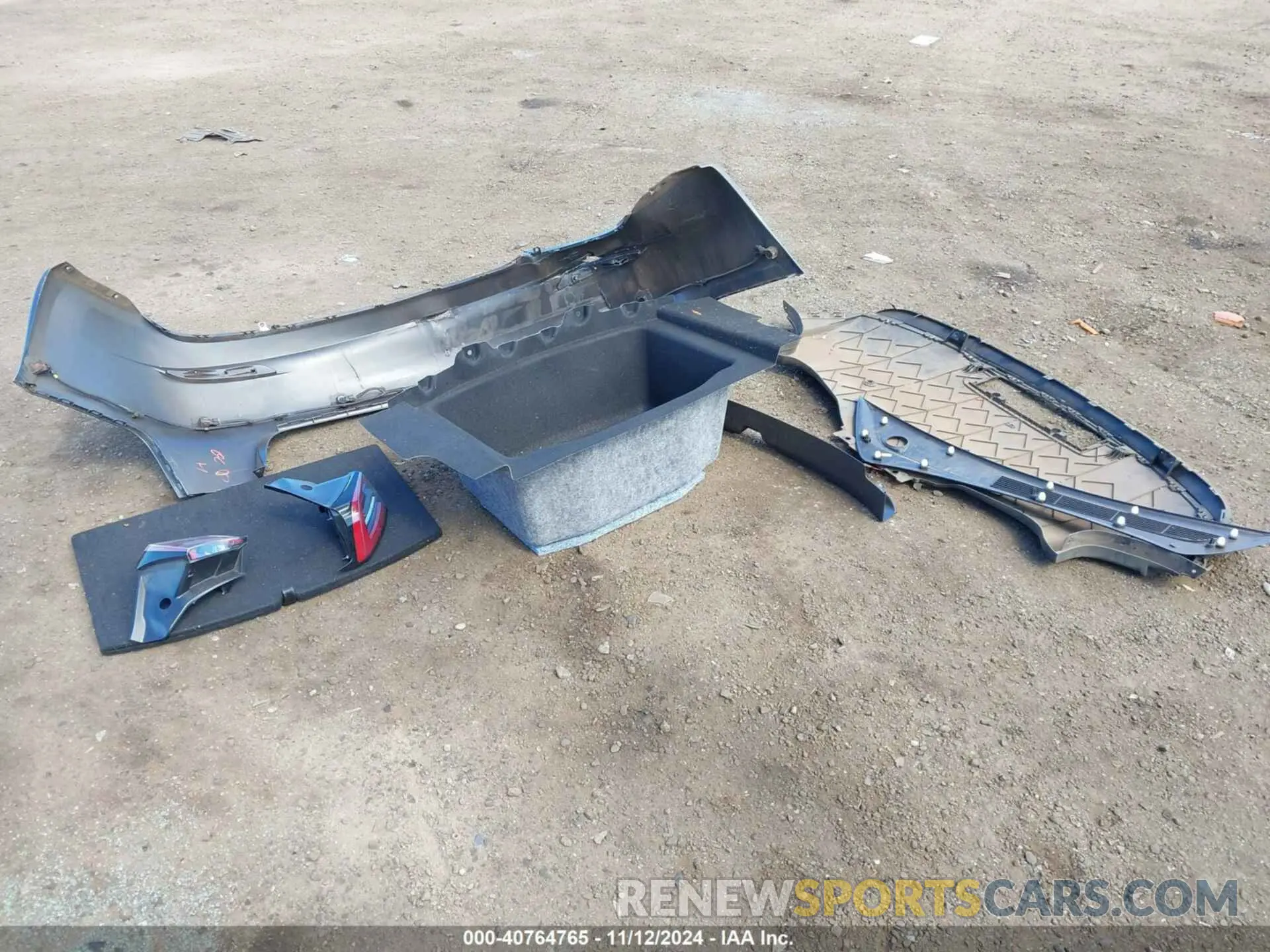 11 Photograph of a damaged car 5YJ3E1EA0KF311728 TESLA MODEL 3 2019
