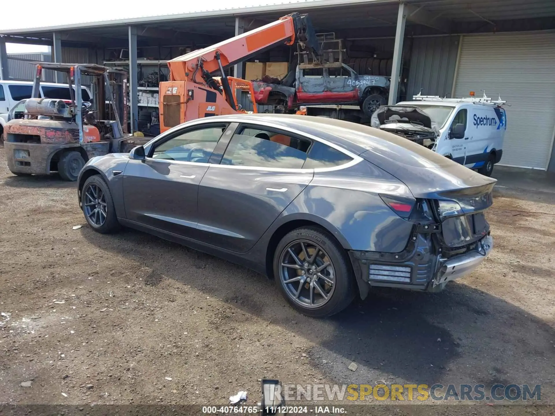 3 Photograph of a damaged car 5YJ3E1EA0KF311728 TESLA MODEL 3 2019