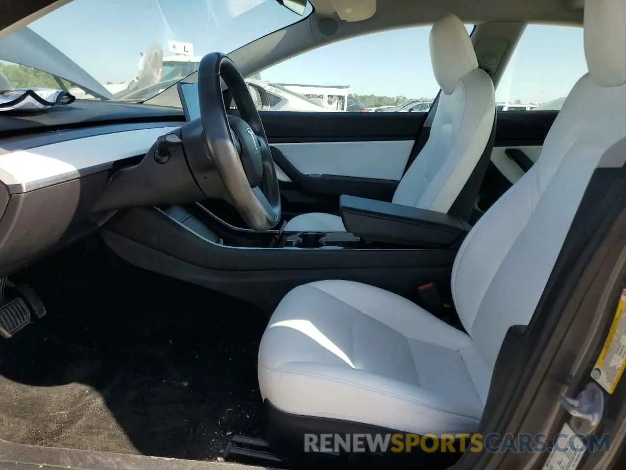 7 Photograph of a damaged car 5YJ3E1EA0KF312054 TESLA MODEL 3 2019