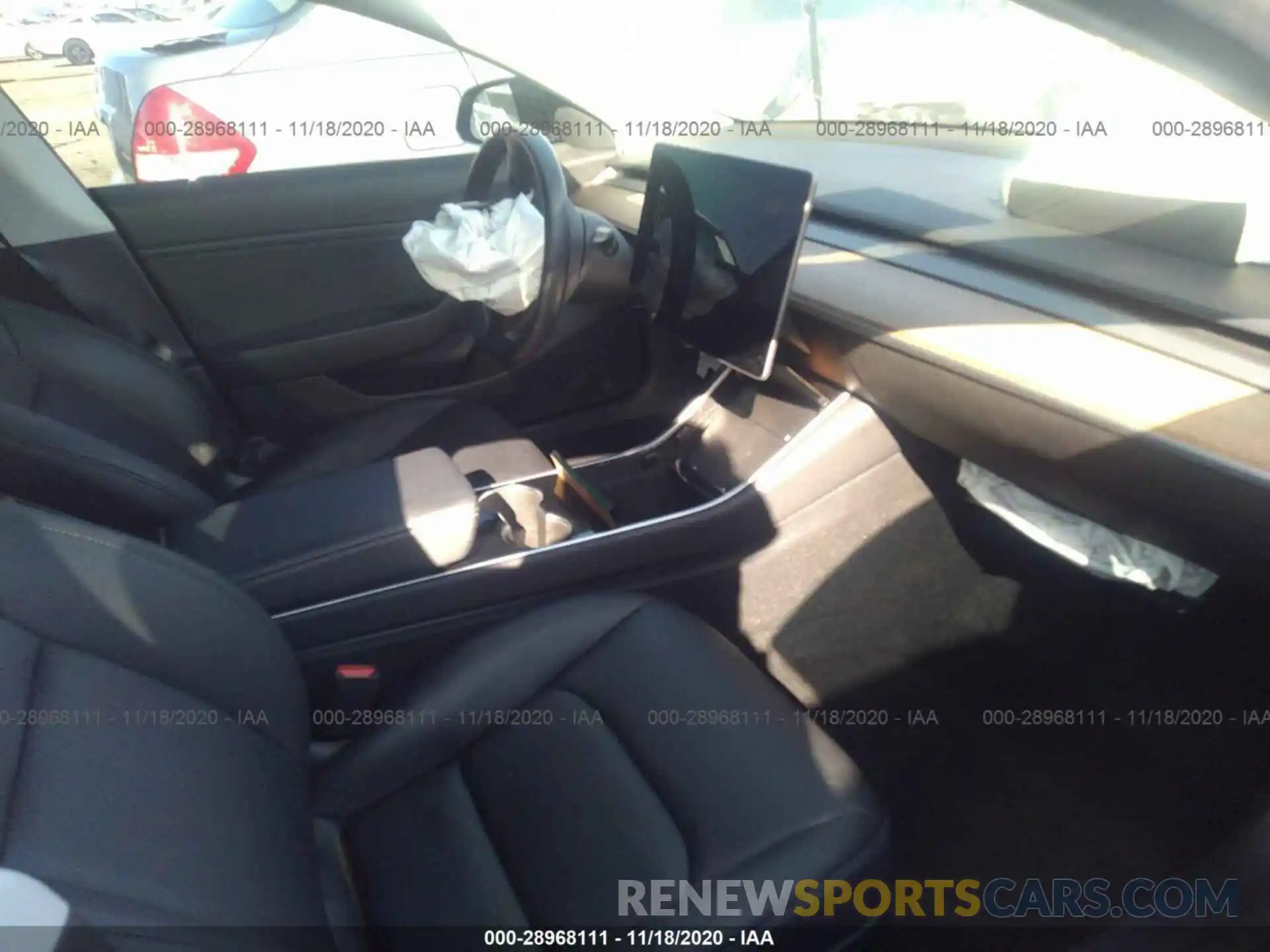 5 Photograph of a damaged car 5YJ3E1EA0KF325161 TESLA MODEL 3 2019