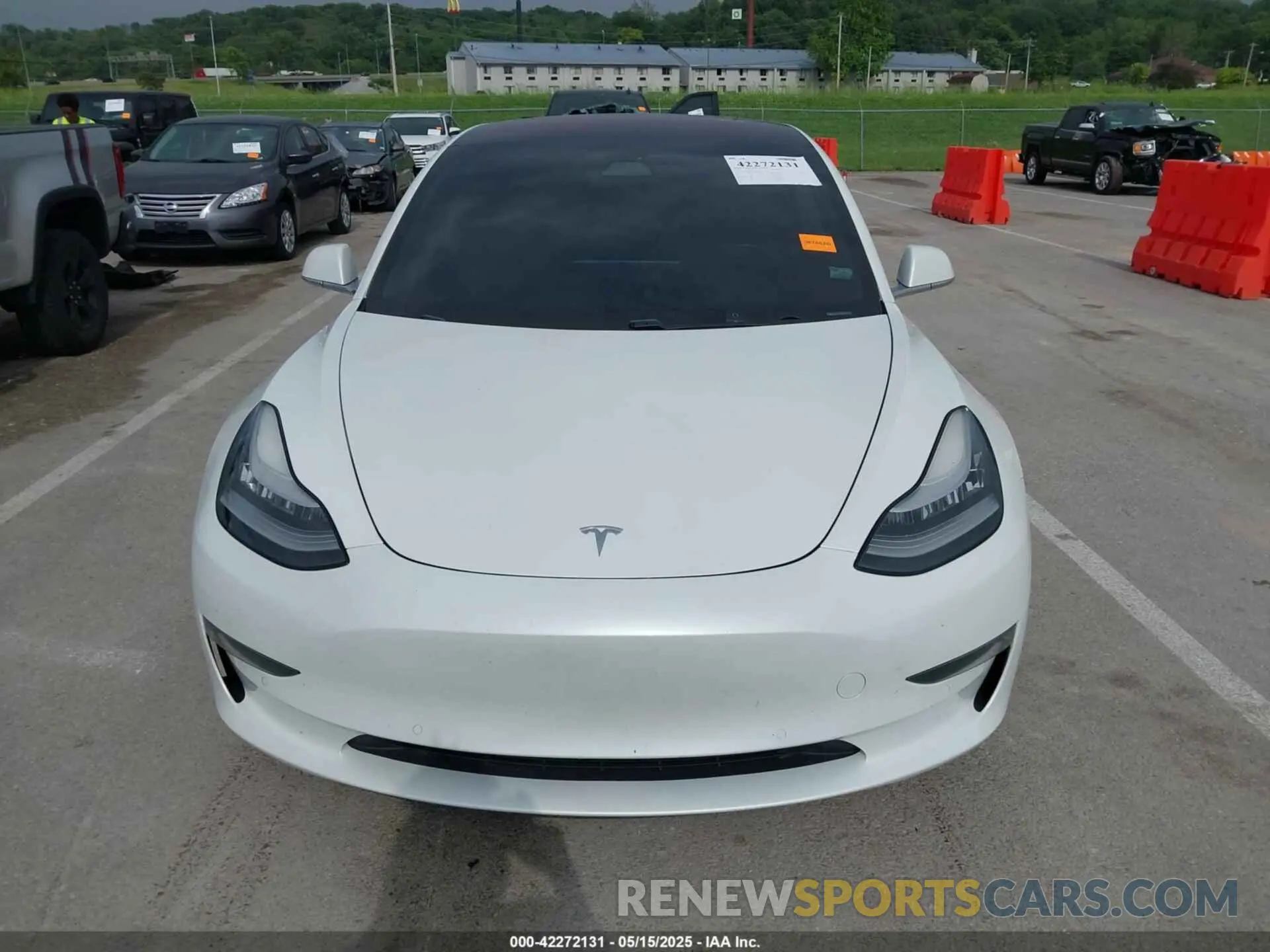 12 Photograph of a damaged car 5YJ3E1EA0KF326701 TESLA MODEL 3 2019