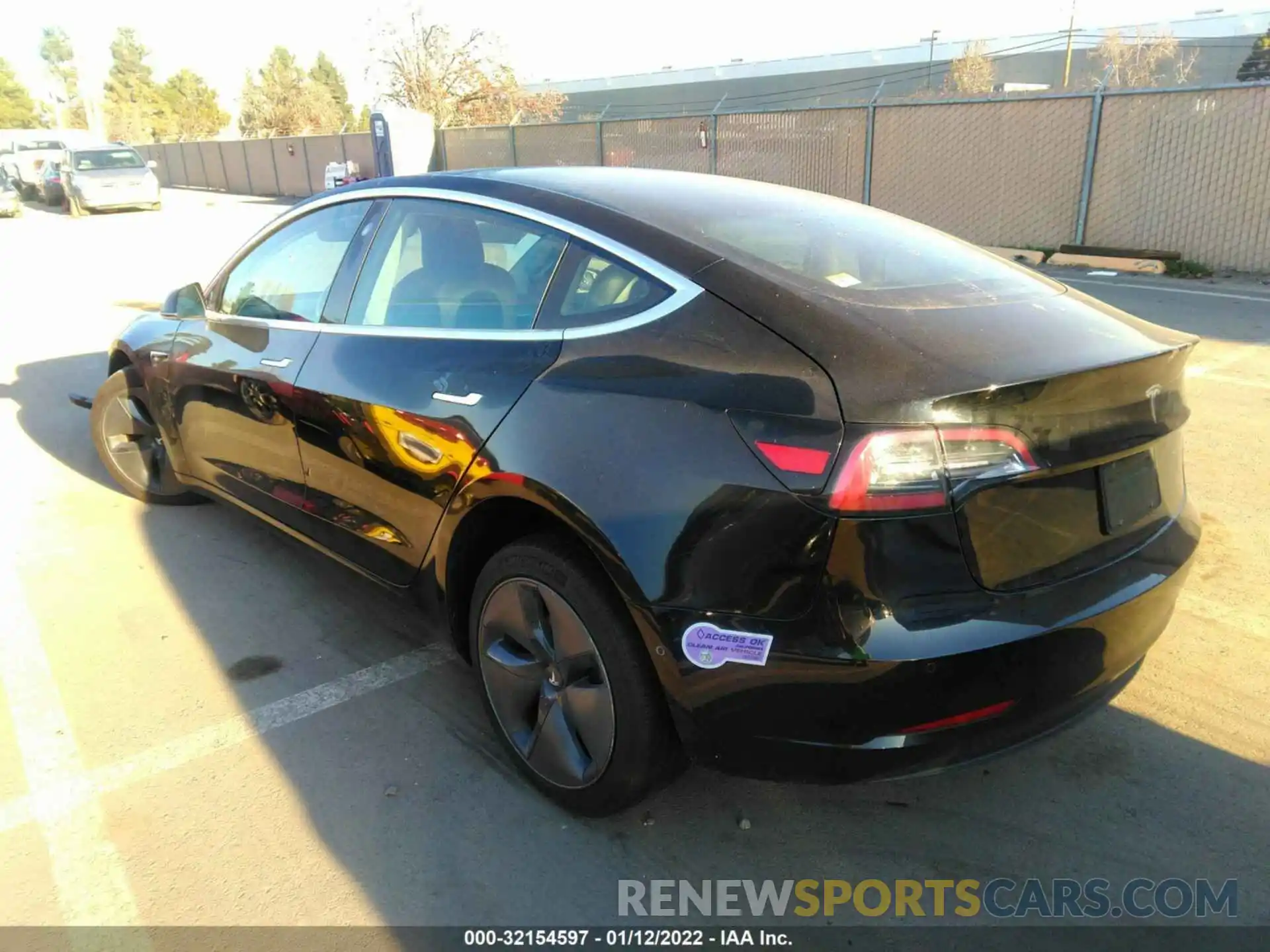 3 Photograph of a damaged car 5YJ3E1EA0KF344910 TESLA MODEL 3 2019