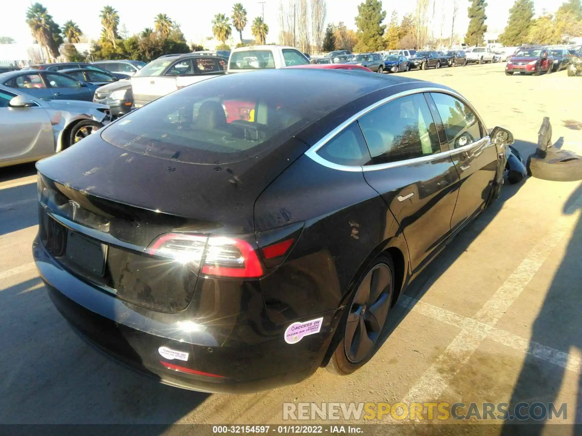 4 Photograph of a damaged car 5YJ3E1EA0KF344910 TESLA MODEL 3 2019