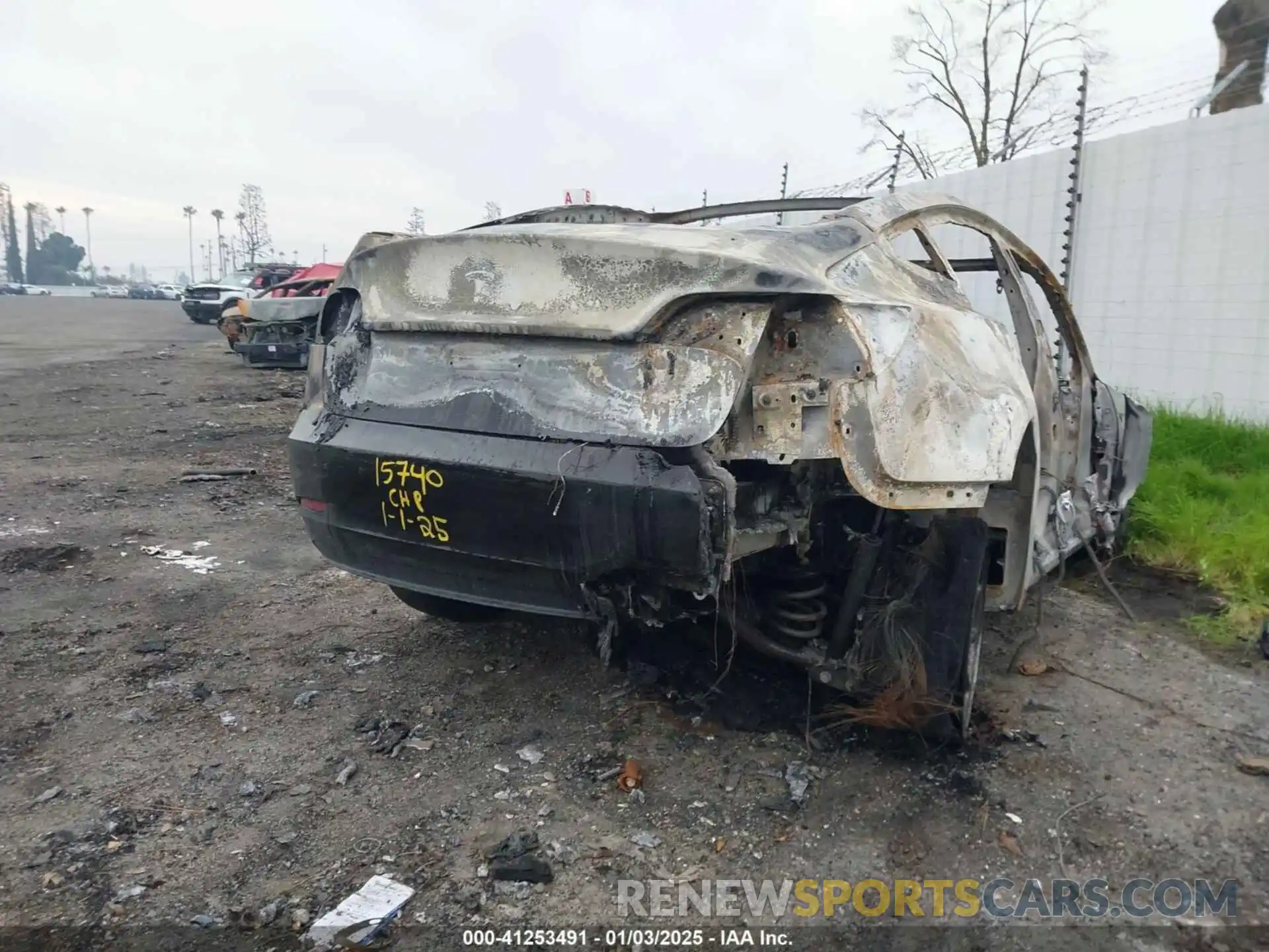 10 Photograph of a damaged car 5YJ3E1EA0KF399695 TESLA MODEL 3 2019