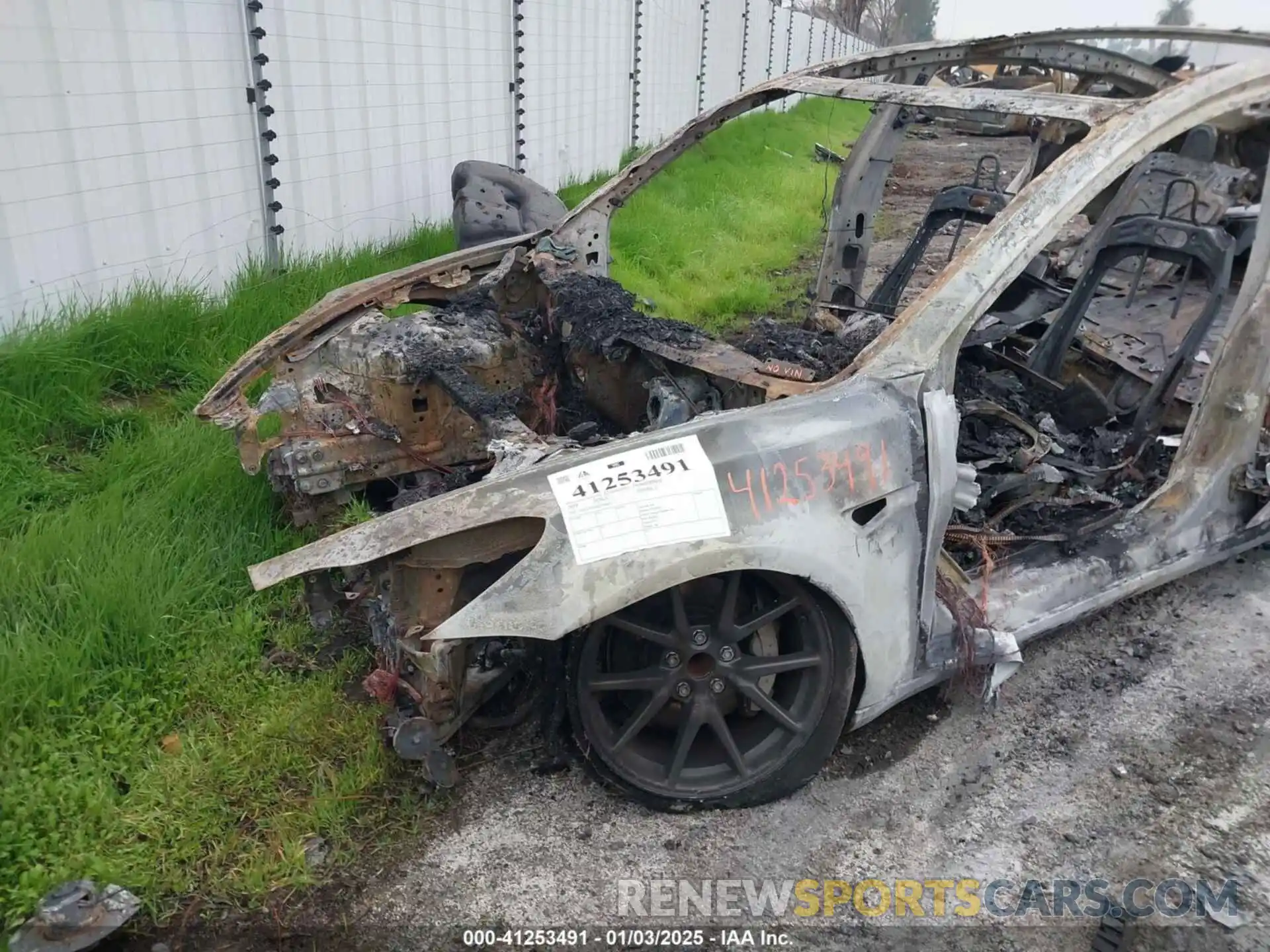 6 Photograph of a damaged car 5YJ3E1EA0KF399695 TESLA MODEL 3 2019