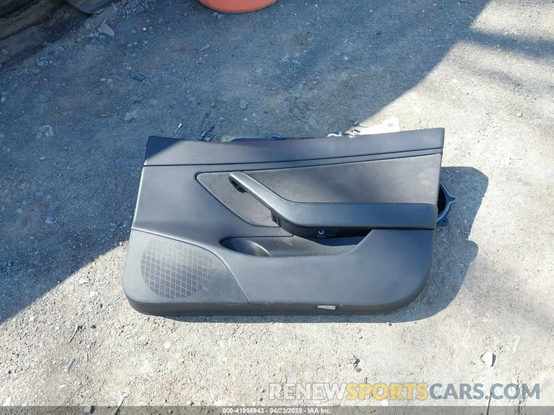 12 Photograph of a damaged car 5YJ3E1EA0KF402451 TESLA MODEL 3 2019