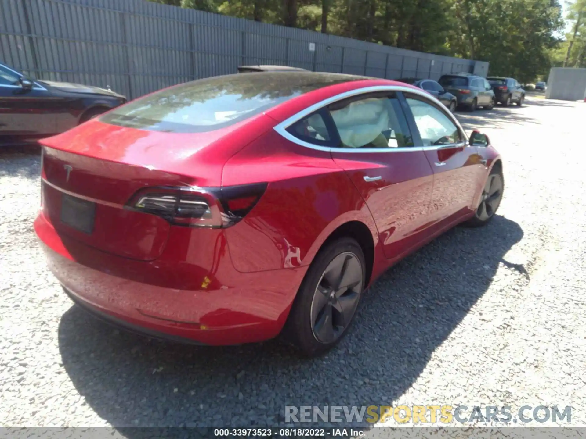 4 Photograph of a damaged car 5YJ3E1EA0KF402787 TESLA MODEL 3 2019