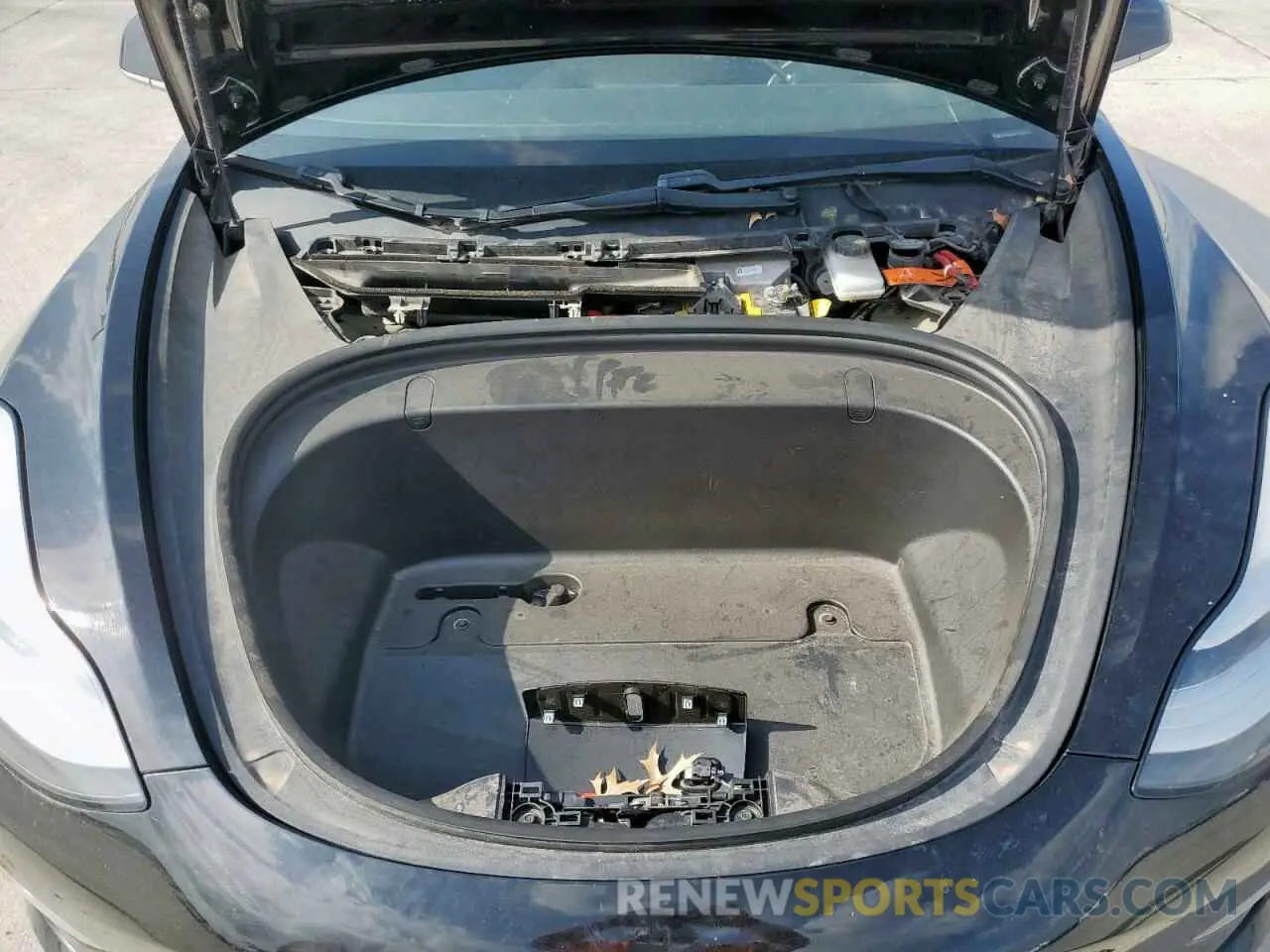 11 Photograph of a damaged car 5YJ3E1EA0KF406368 TESLA MODEL 3 2019