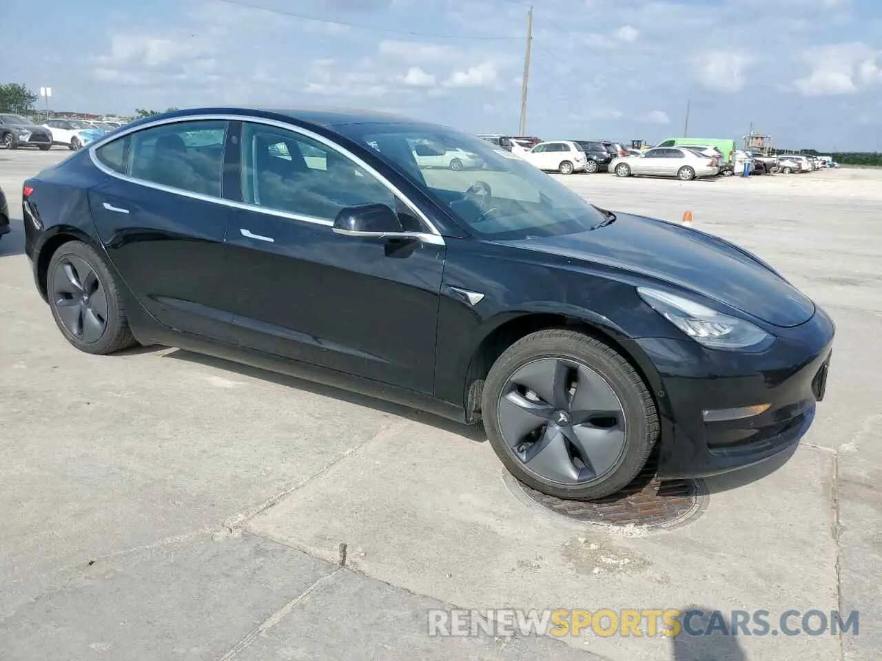 4 Photograph of a damaged car 5YJ3E1EA0KF406368 TESLA MODEL 3 2019