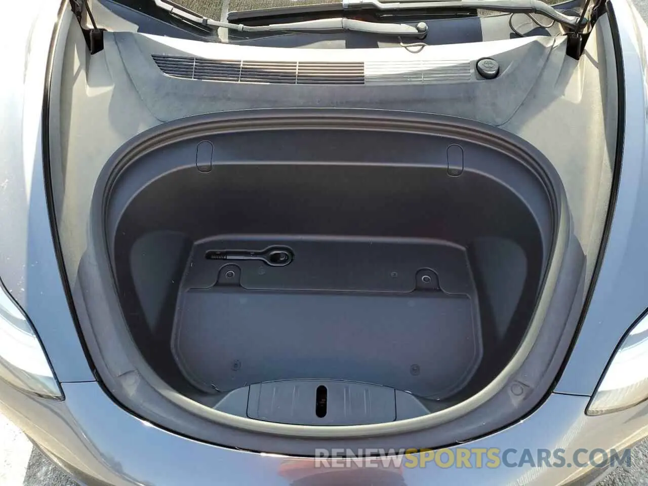 11 Photograph of a damaged car 5YJ3E1EA0KF411182 TESLA MODEL 3 2019