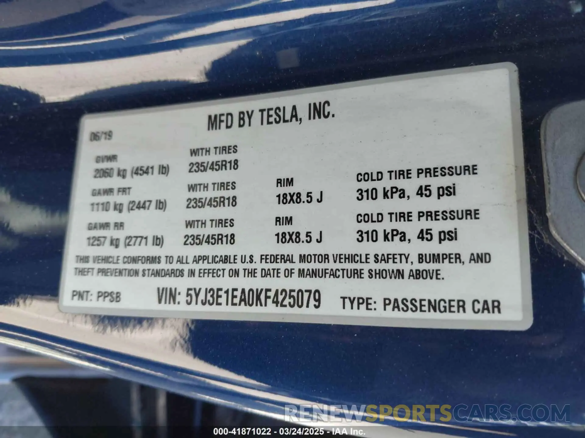 9 Photograph of a damaged car 5YJ3E1EA0KF425079 TESLA MODEL 3 2019