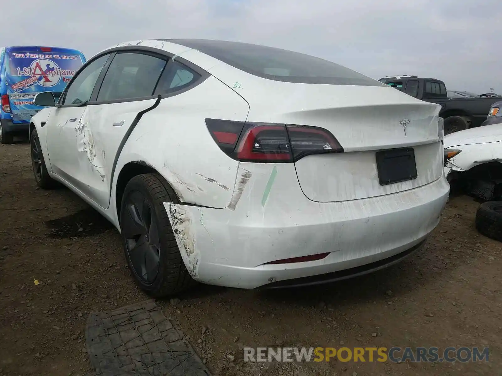 3 Photograph of a damaged car 5YJ3E1EA0KF427317 TESLA MODEL 3 2019