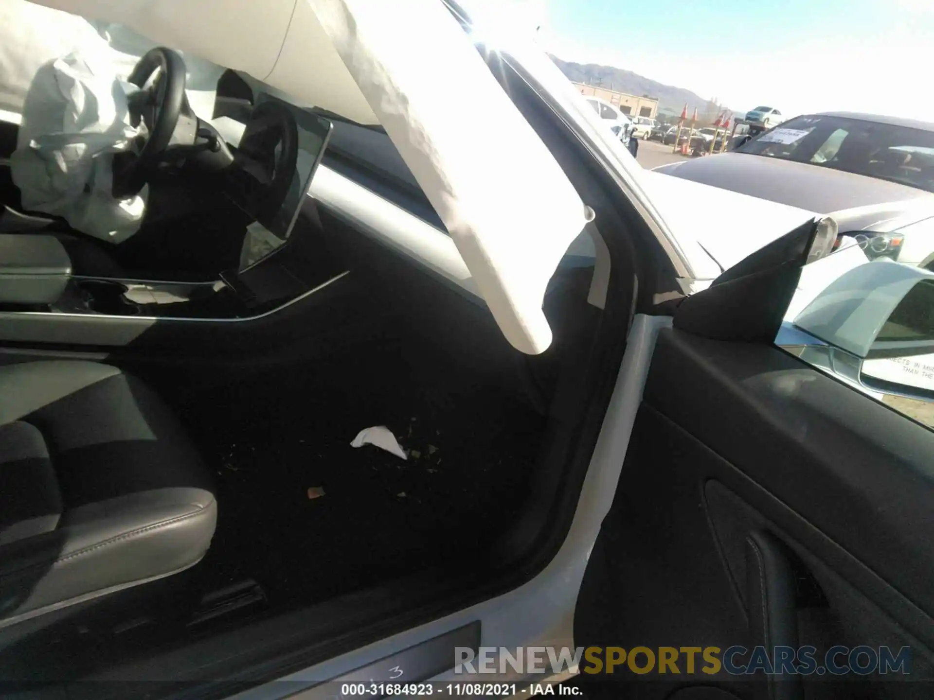 5 Photograph of a damaged car 5YJ3E1EA0KF430816 TESLA MODEL 3 2019