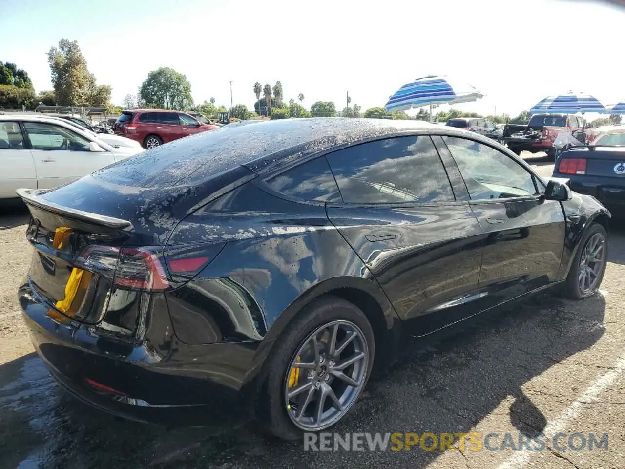 3 Photograph of a damaged car 5YJ3E1EA0KF431948 TESLA MODEL 3 2019