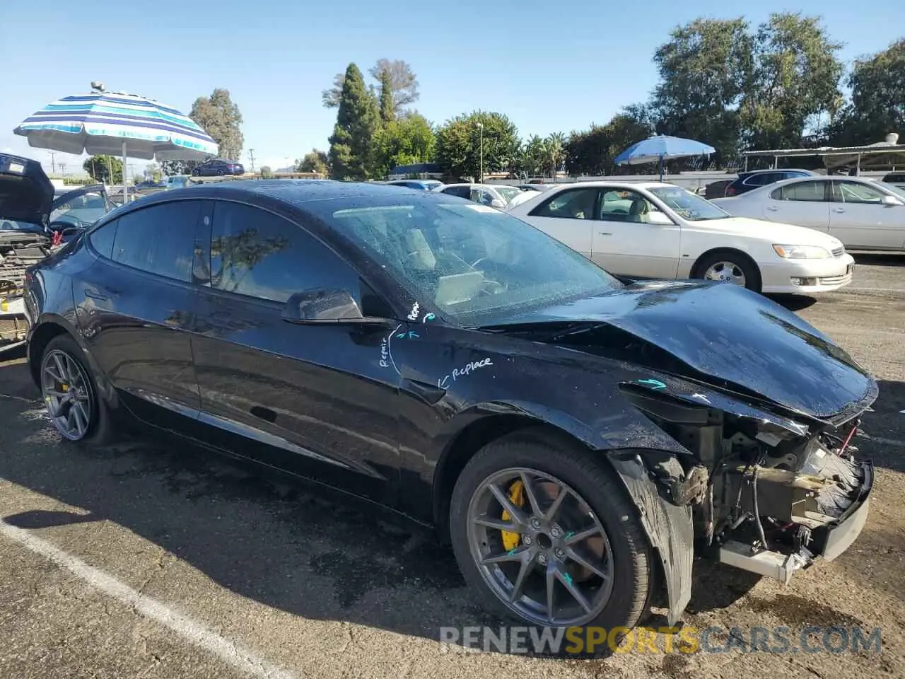4 Photograph of a damaged car 5YJ3E1EA0KF431948 TESLA MODEL 3 2019