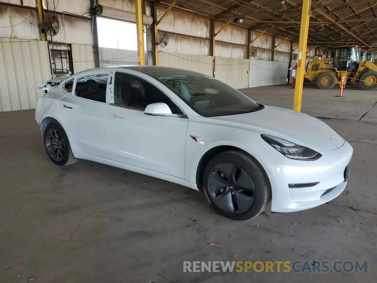 4 Photograph of a damaged car 5YJ3E1EA0KF435613 TESLA MODEL 3 2019