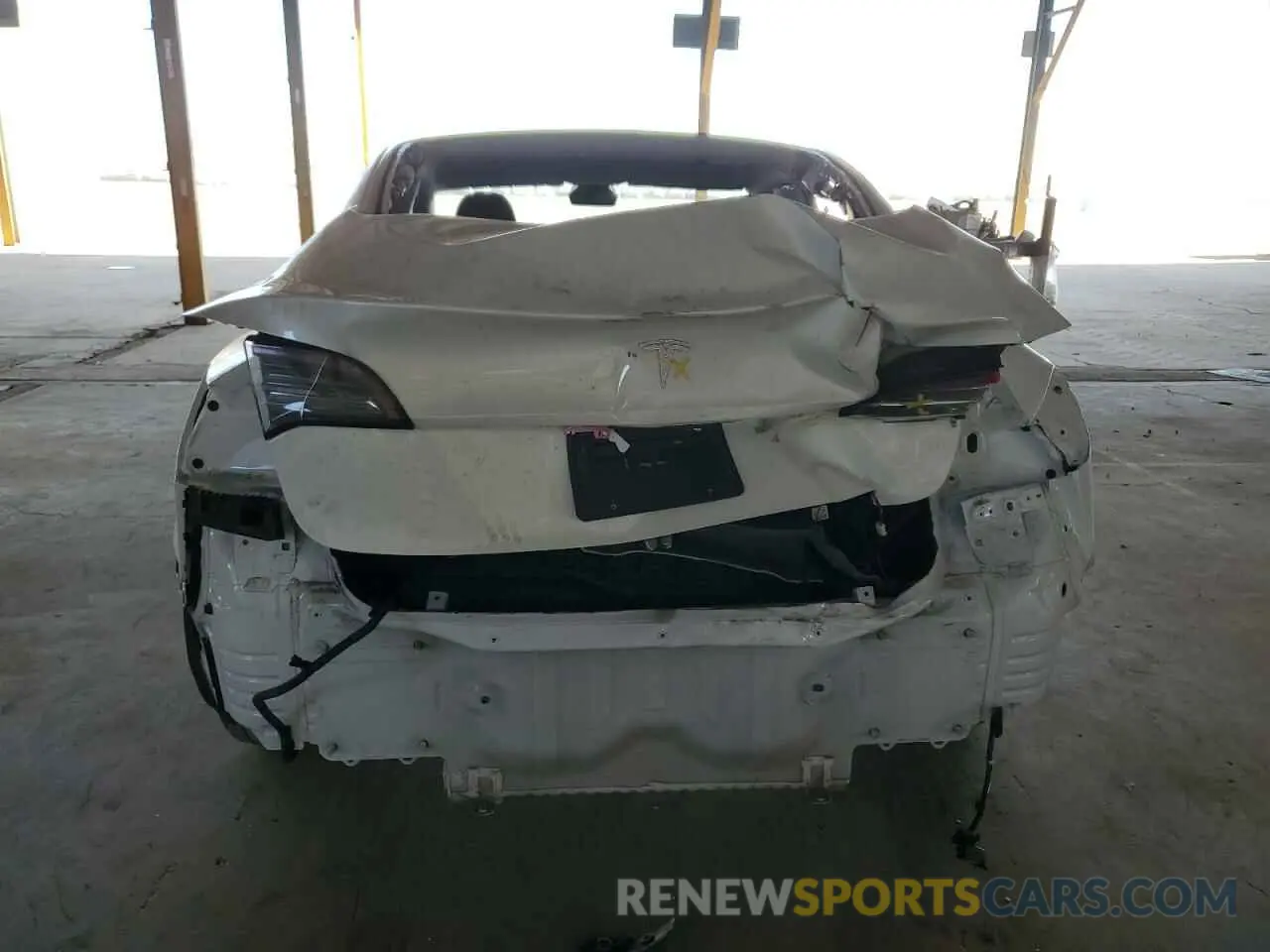 6 Photograph of a damaged car 5YJ3E1EA0KF435613 TESLA MODEL 3 2019