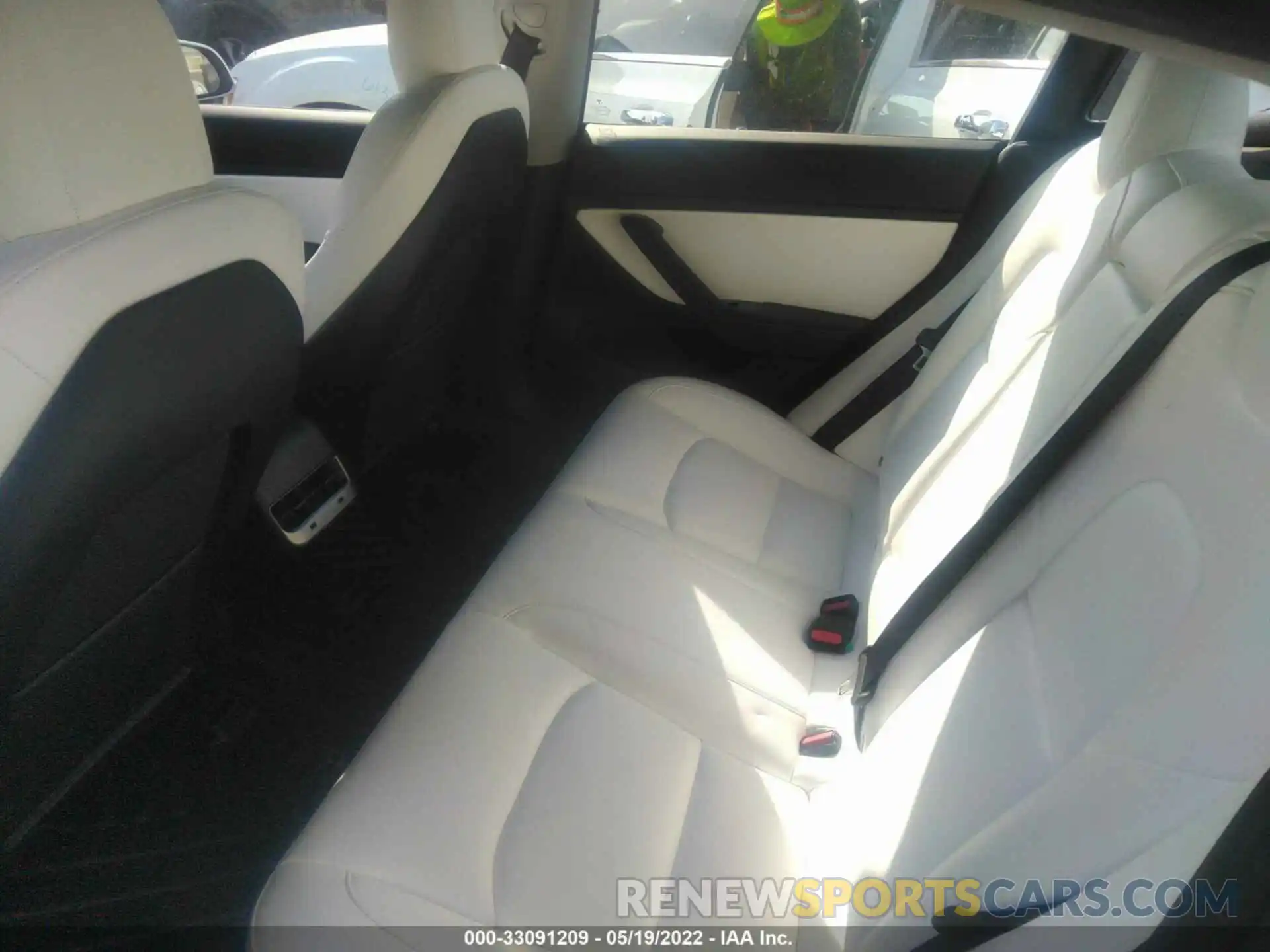 8 Photograph of a damaged car 5YJ3E1EA0KF447809 TESLA MODEL 3 2019