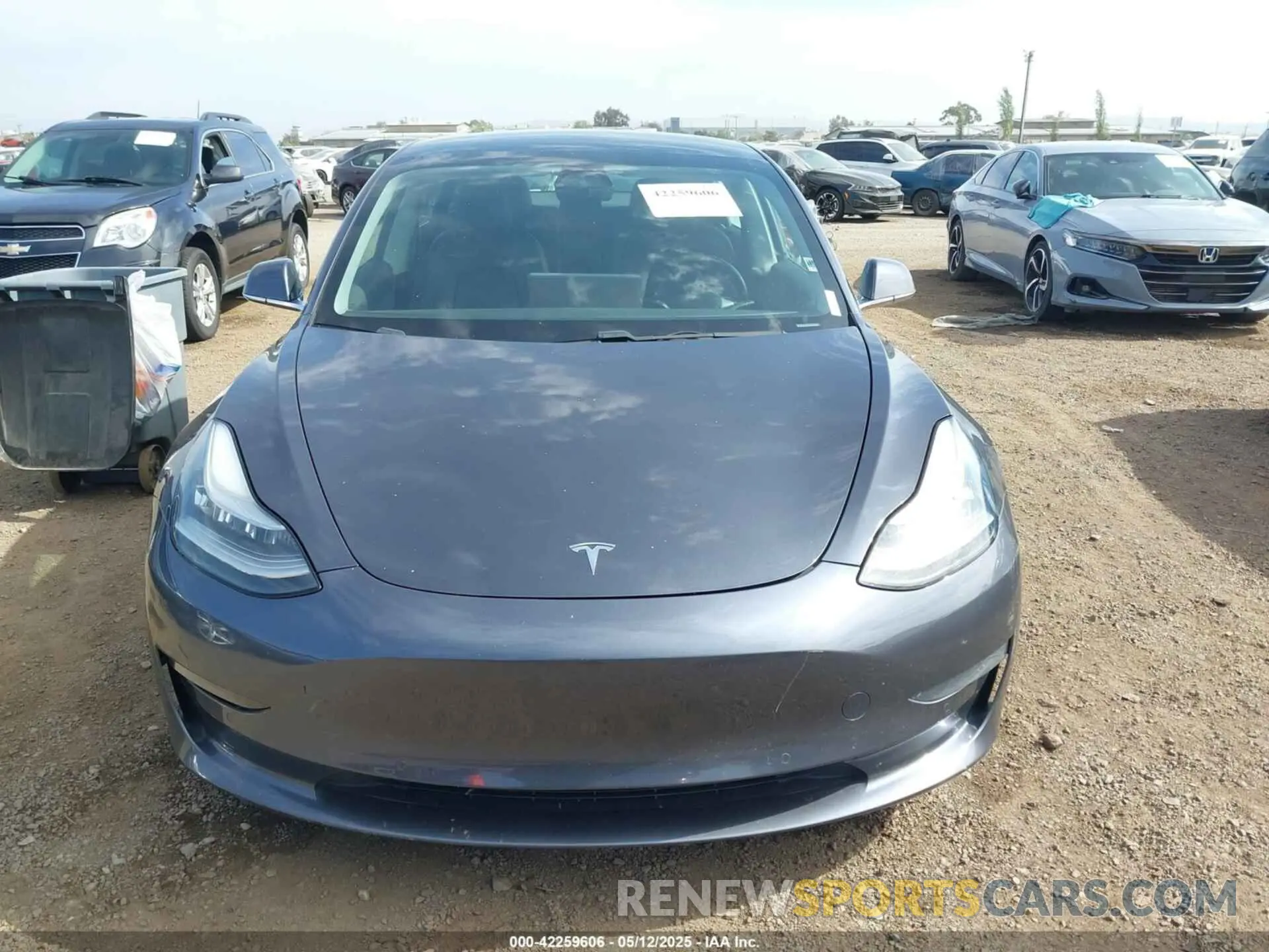 12 Photograph of a damaged car 5YJ3E1EA0KF464223 TESLA MODEL 3 2019