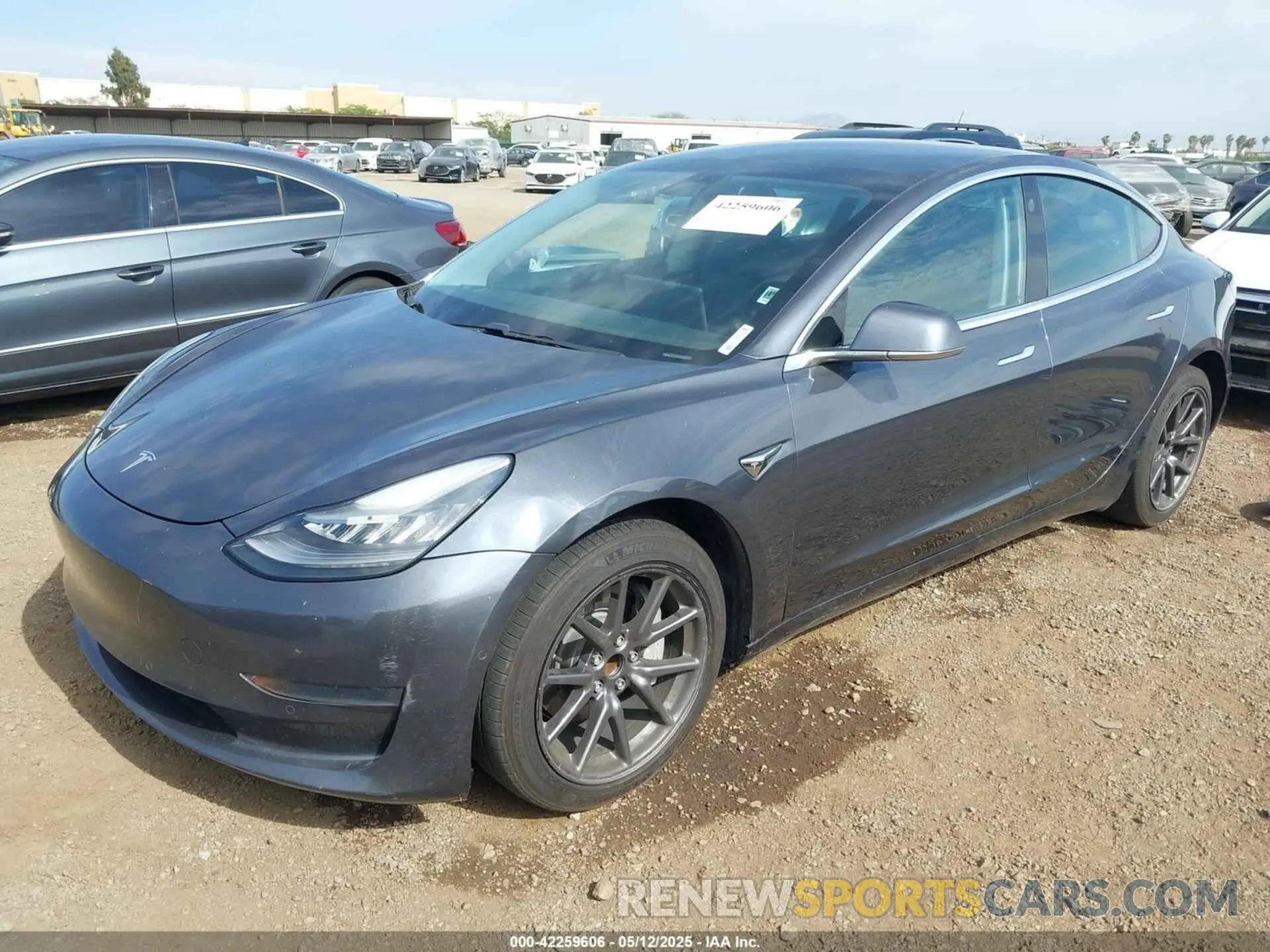 2 Photograph of a damaged car 5YJ3E1EA0KF464223 TESLA MODEL 3 2019