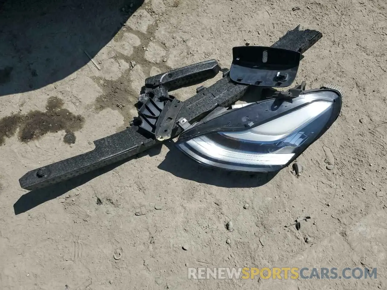 14 Photograph of a damaged car 5YJ3E1EA0KF466585 TESLA MODEL 3 2019