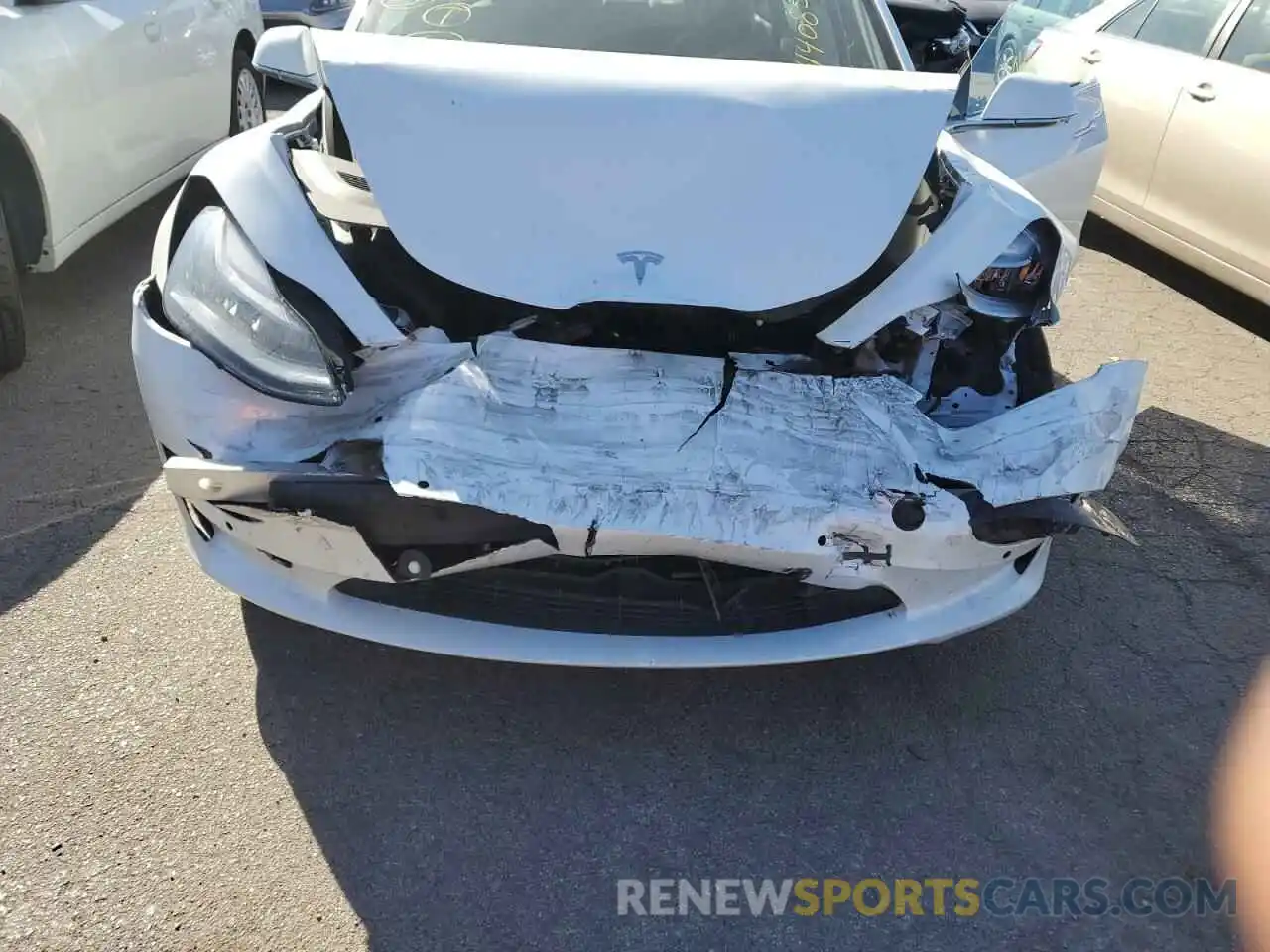 9 Photograph of a damaged car 5YJ3E1EA0KF466876 TESLA MODEL 3 2019