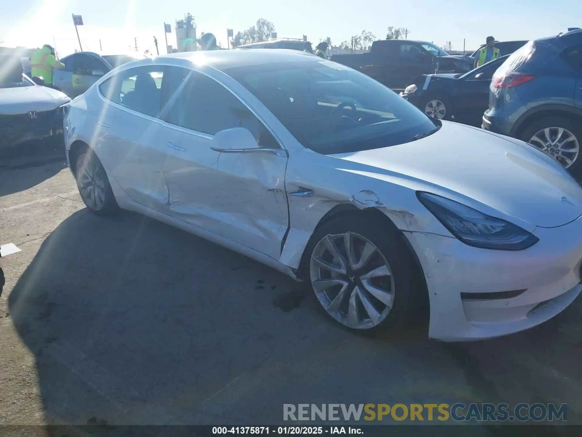 1 Photograph of a damaged car 5YJ3E1EA0KF476467 TESLA MODEL 3 2019