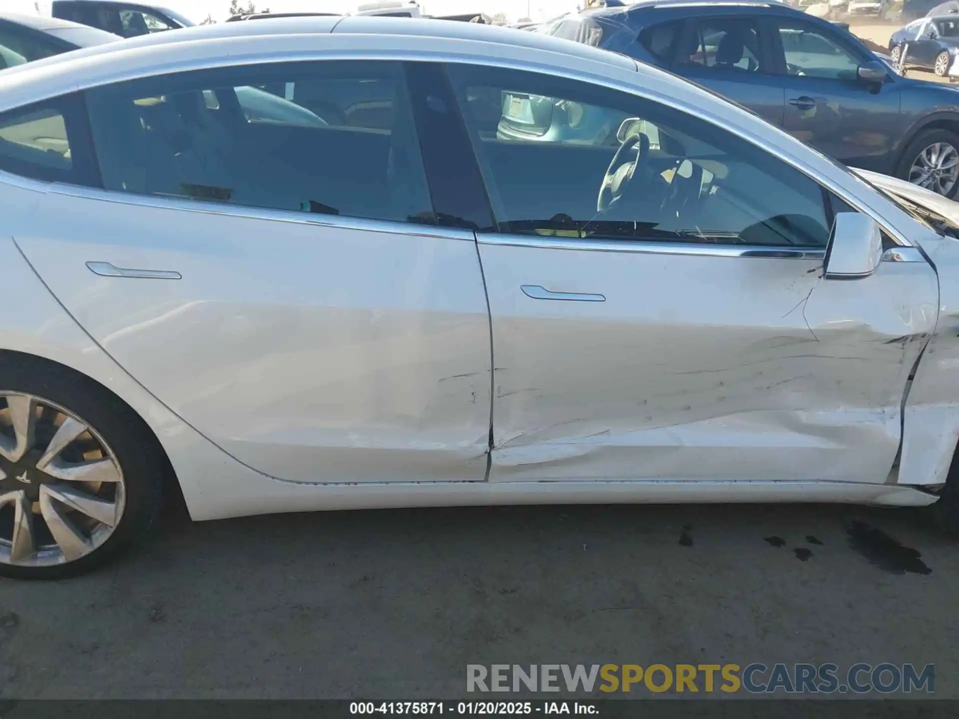 13 Photograph of a damaged car 5YJ3E1EA0KF476467 TESLA MODEL 3 2019