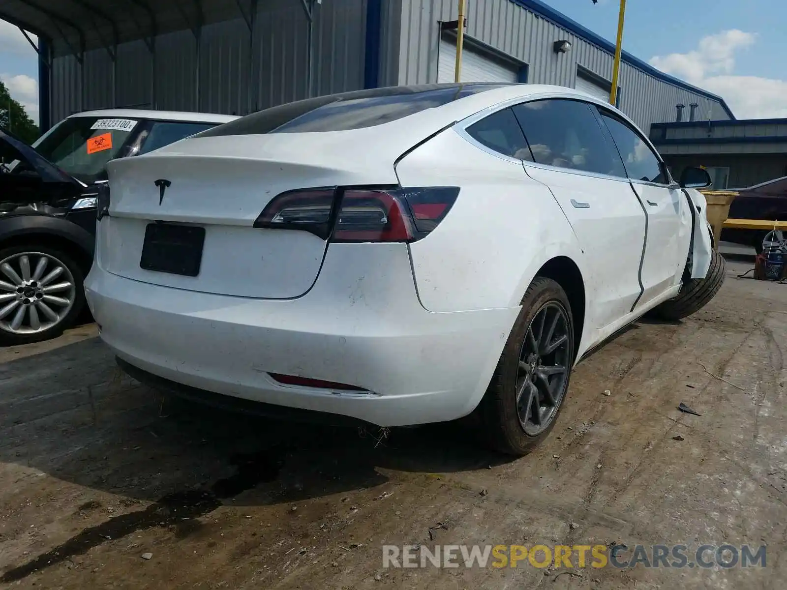 4 Photograph of a damaged car 5YJ3E1EA0KF482835 TESLA MODEL 3 2019