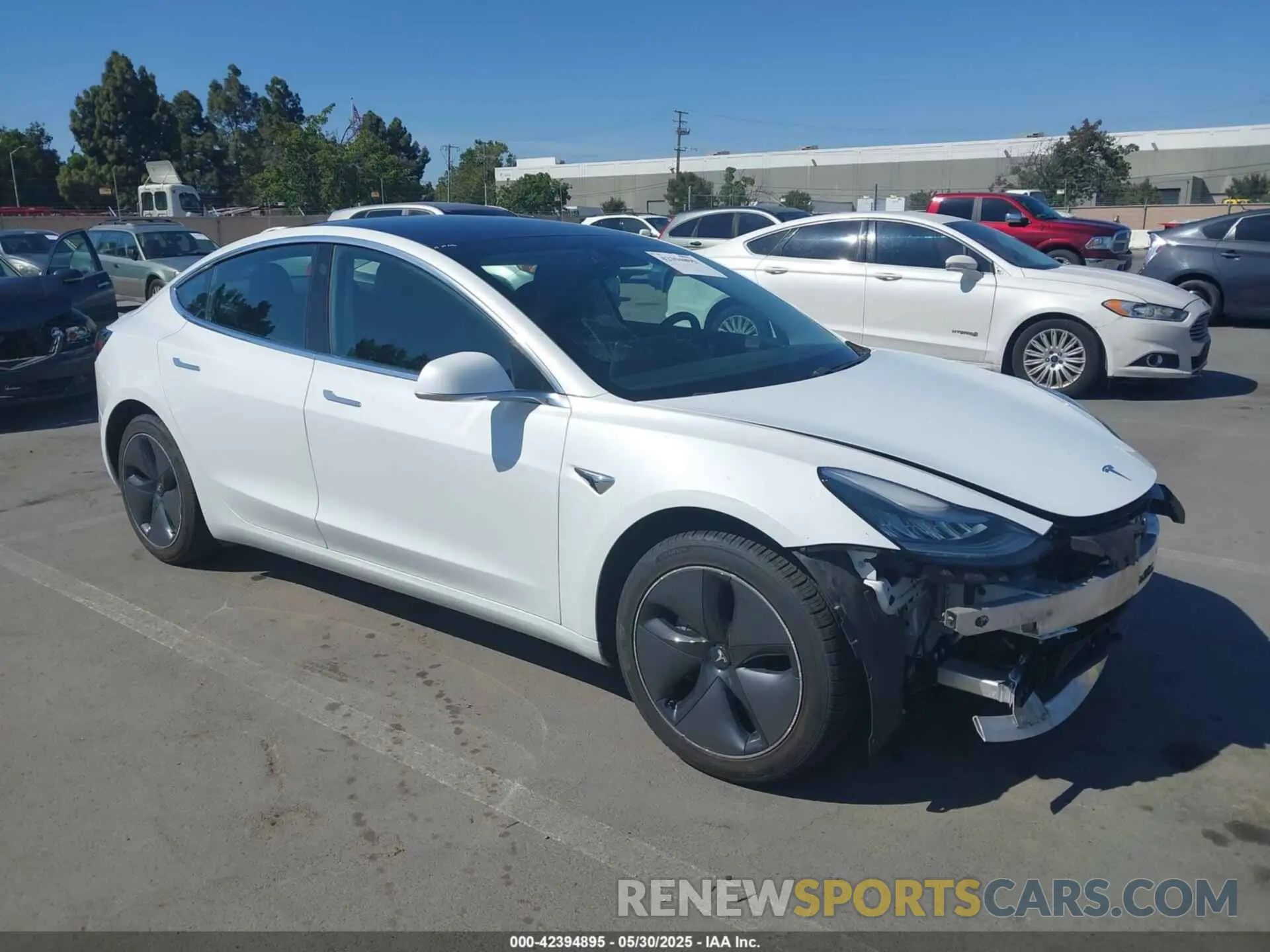 1 Photograph of a damaged car 5YJ3E1EA0KF485346 TESLA MODEL 3 2019