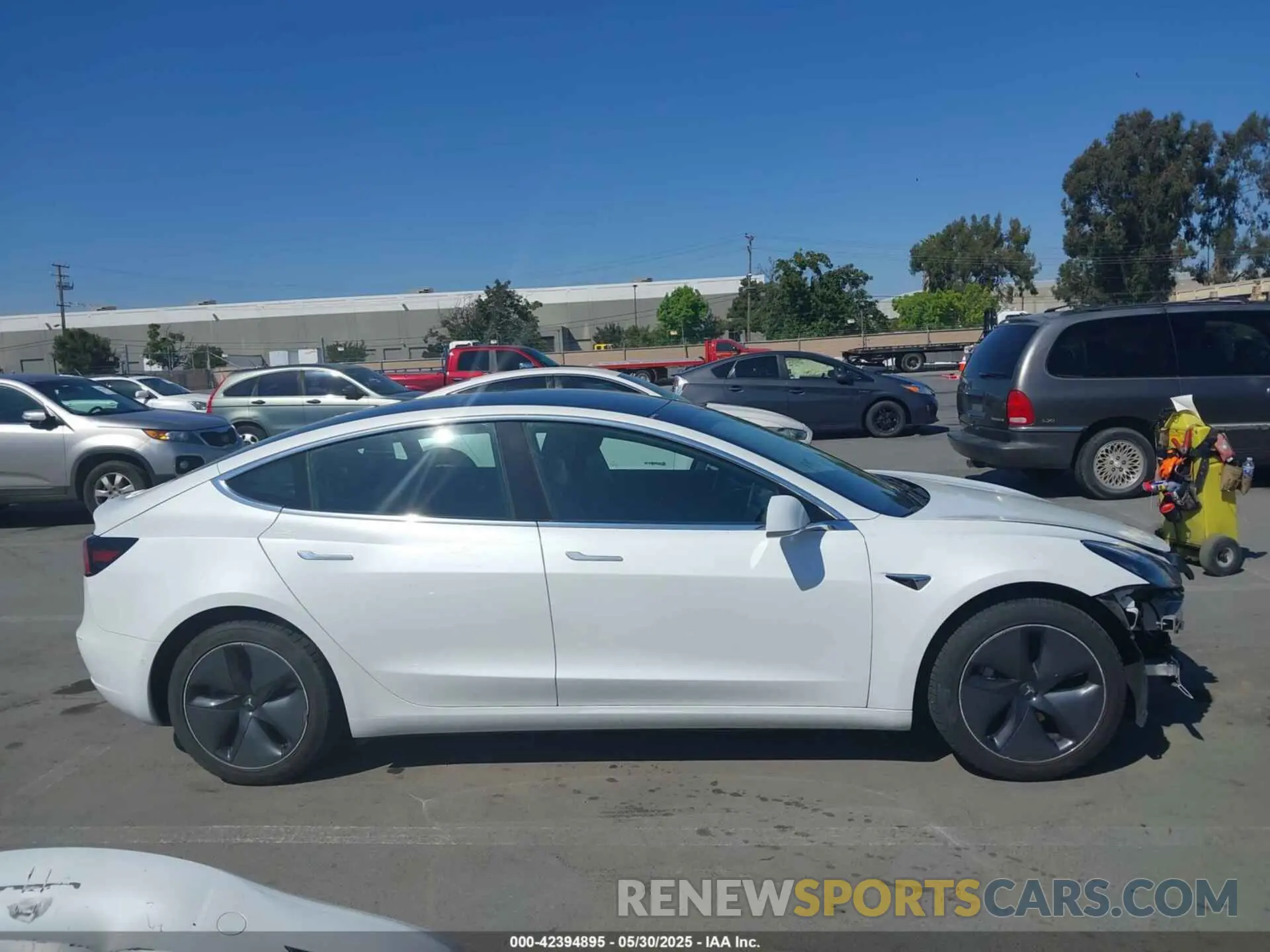12 Photograph of a damaged car 5YJ3E1EA0KF485346 TESLA MODEL 3 2019