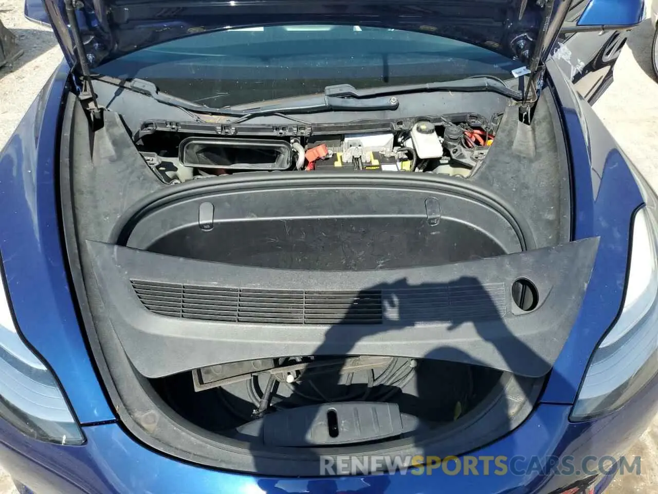 11 Photograph of a damaged car 5YJ3E1EA0KF486075 TESLA MODEL 3 2019