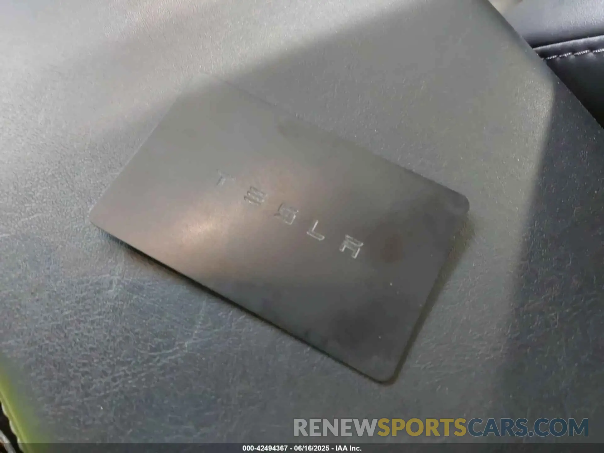 11 Photograph of a damaged car 5YJ3E1EA1KF297953 TESLA MODEL 3 2019