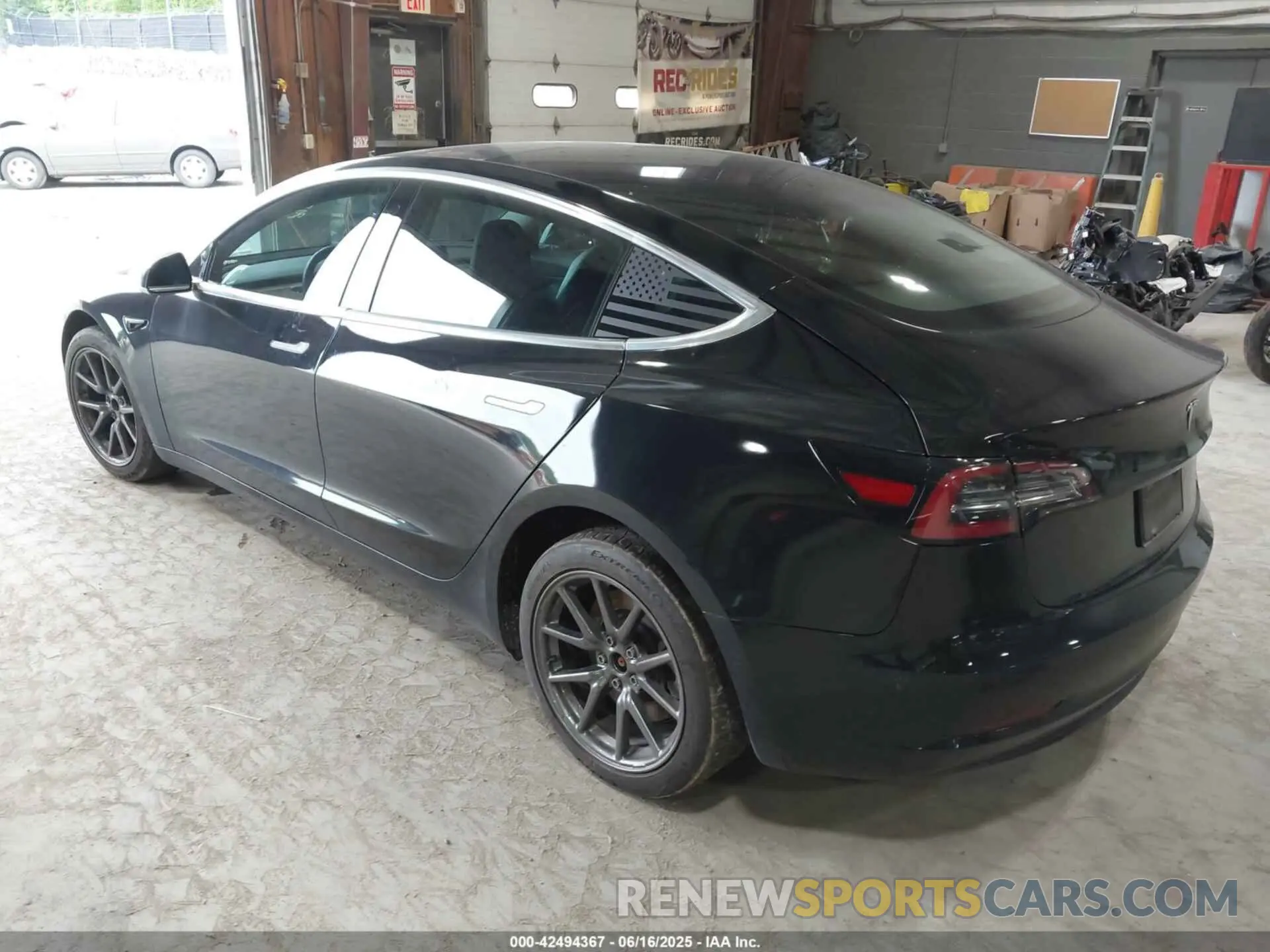 3 Photograph of a damaged car 5YJ3E1EA1KF297953 TESLA MODEL 3 2019