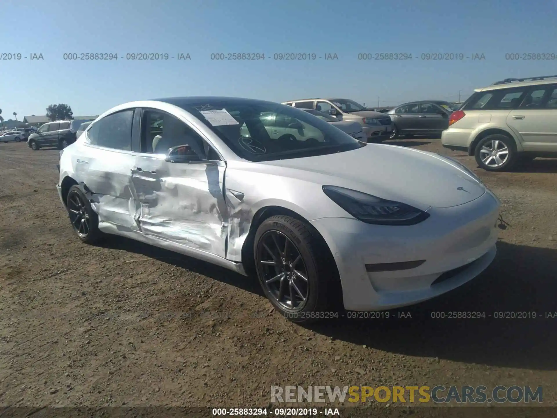 1 Photograph of a damaged car 5YJ3E1EA1KF302066 TESLA MODEL 3 2019