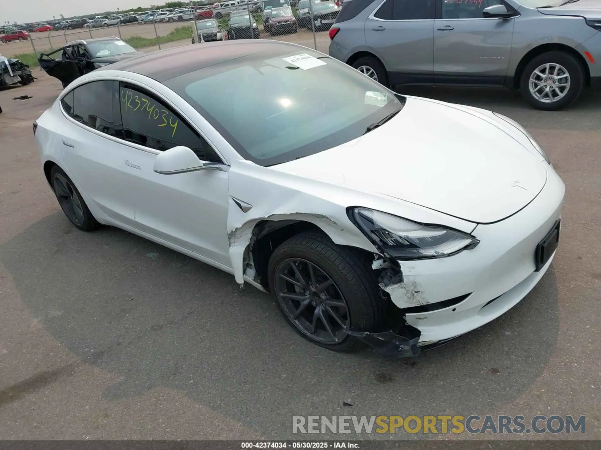 1 Photograph of a damaged car 5YJ3E1EA1KF310118 TESLA MODEL 3 2019