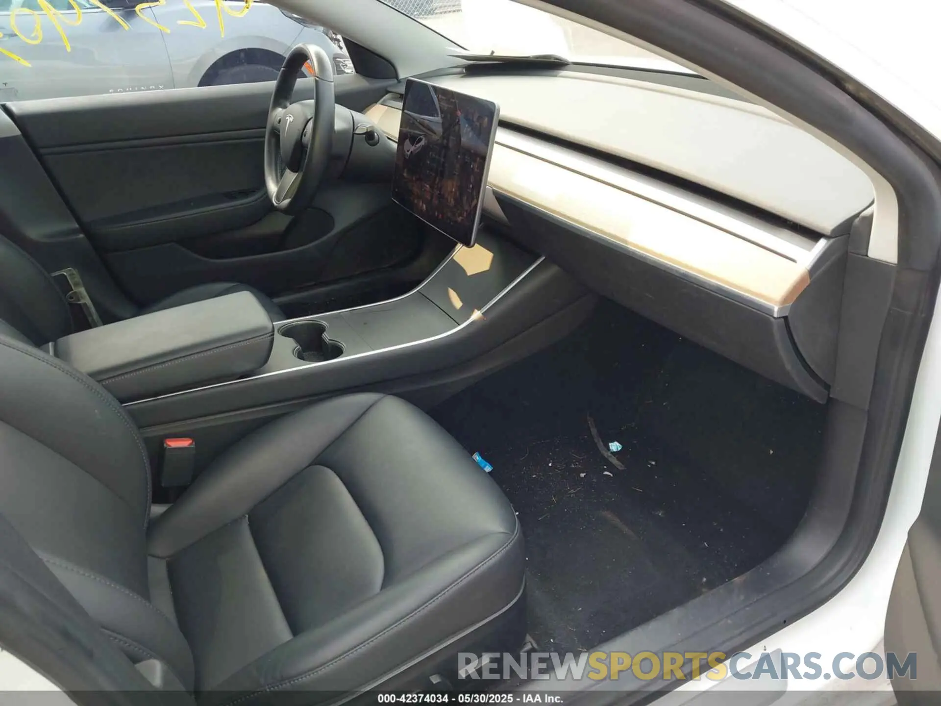 5 Photograph of a damaged car 5YJ3E1EA1KF310118 TESLA MODEL 3 2019